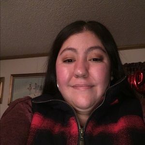 Meet your Posher, Daniela